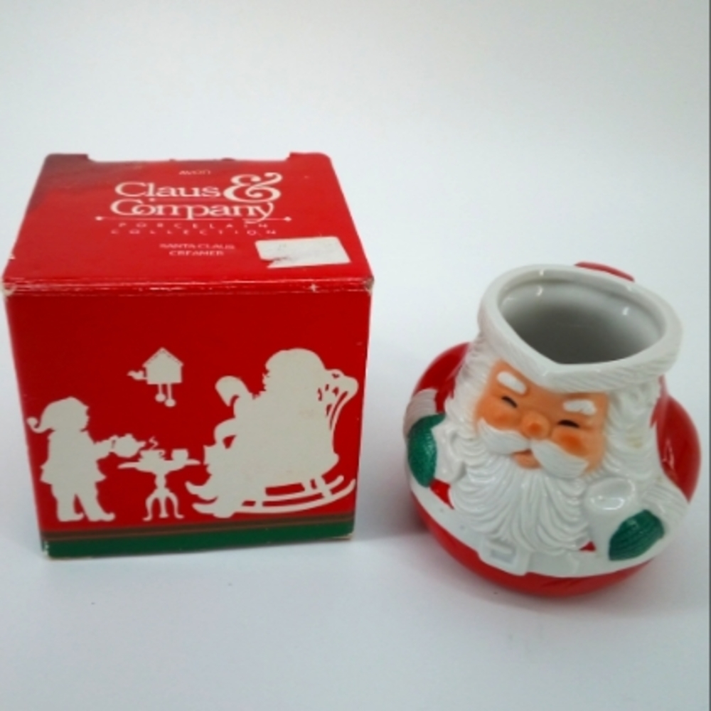1983 Avon Vintage Santa Clause Creamer Festive Holiday Christmas Table Korea